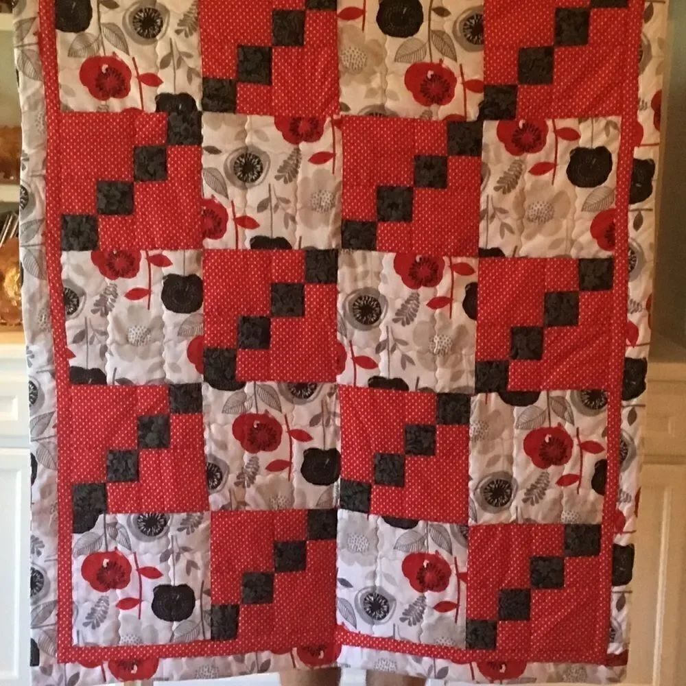 Handmade Quilt   - Picture 2 of 9